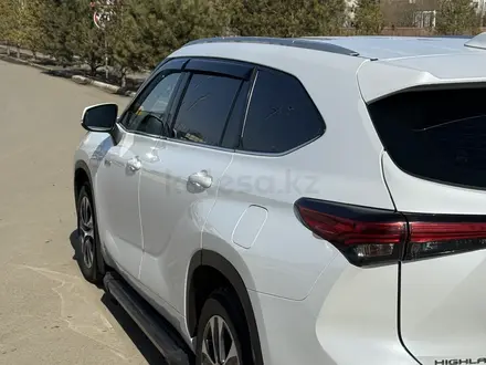 Toyota Highlander 2022 года за 28 000 000 тг. в Уральск – фото 6