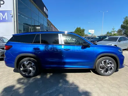 Skoda Kodiaq Sportline 2026 года за 21 990 000 тг. в Уральск – фото 5
