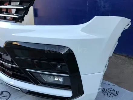 Передний бампер на Volkswagen за 50 000 тг. в Алматы – фото 3