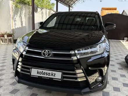 Toyota Highlander 2019 года за 21 000 000 тг. в Тараз – фото 2