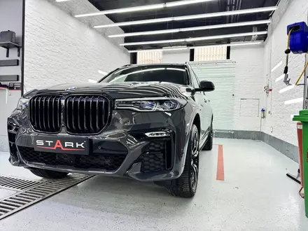 BMW X7 2022 года за 48 000 000 тг. в Астана – фото 8