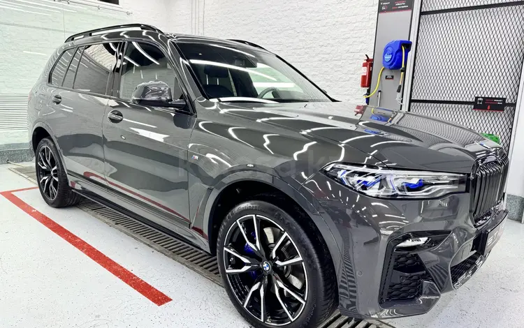 BMW X7 2022 годаүшін48 000 000 тг. в Астана