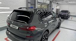 BMW X7 2022 года за 49 900 000 тг. в Астана