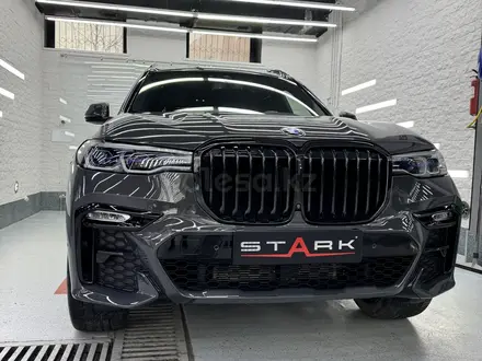 BMW X7 2022 года за 48 000 000 тг. в Астана – фото 24