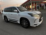 Lexus LX 570 2019 годаfor50 000 000 тг. в Алматы