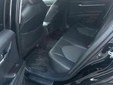 Toyota Camry 2023 года за 12 999 999 тг. в Караганда – фото 2