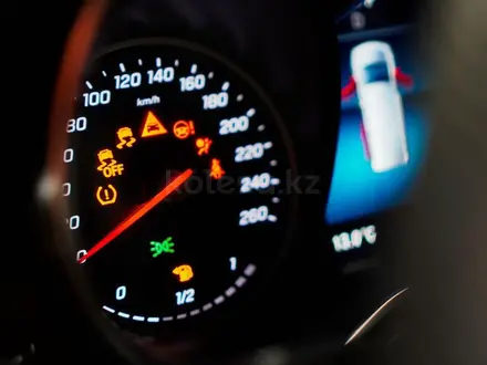 Mercedes-Benz V 300 2023 года за 75 000 000 тг. в Астана – фото 11