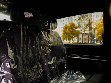 Mercedes-Benz V 300 2023 года за 75 000 000 тг. в Астана – фото 10