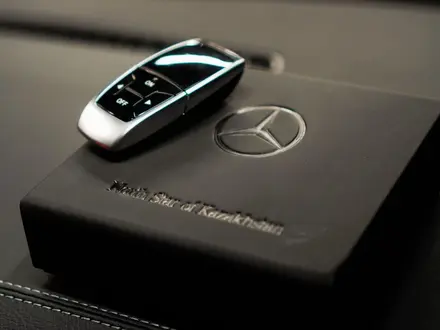 Mercedes-Benz V 300 2023 года за 75 000 000 тг. в Астана – фото 20