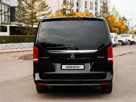 Mercedes-Benz V 300 2023 года за 75 000 000 тг. в Астана – фото 2