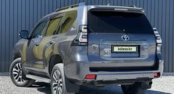 Toyota Land Cruiser Prado 2021 года за 23 400 000 тг. в Актобе – фото 4