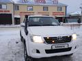 Toyota Hilux 2013 года за 7 500 000 тг. в Актобе