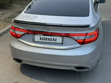 Hyundai Grandeur 2014 года за 8 400 000 тг. в Алматы – фото 13