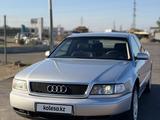Audi A8 1994 годаүшін2 500 000 тг. в Жезказган