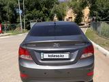 Hyundai Solaris 2011 года за 3 300 000 тг. в Уральск – фото 3