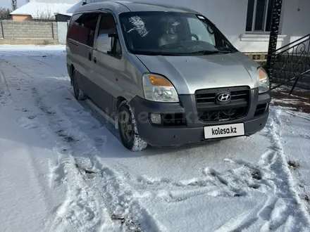 Hyundai Starex 2004 года за 3 300 000 тг. в Туркестан – фото 3