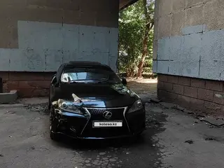 Lexus IS 350