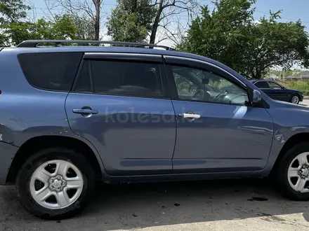 Toyota RAV4 2010 года за 5 900 000 тг. в Алматы – фото 3