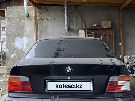 BMW 318 1993 года за 1 100 000 тг. в Талдыкорган – фото 4