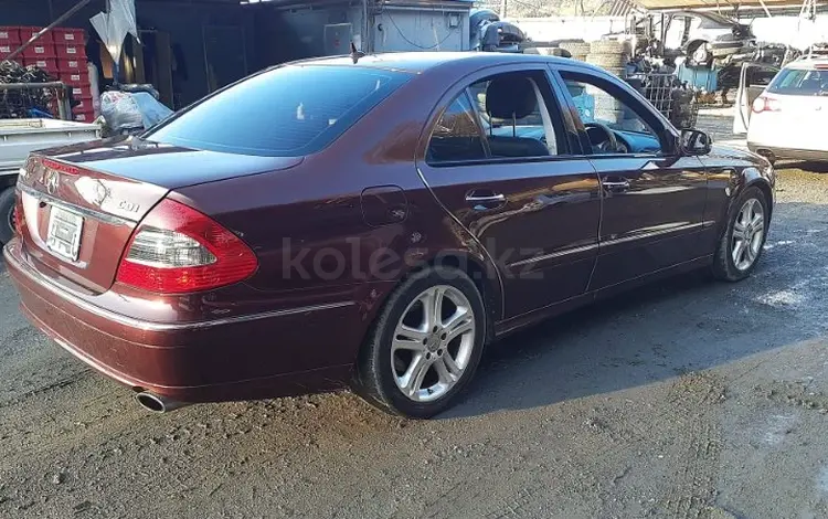 Дверь Mercedes-Benz E-CLASS W211 ПРИВОЗНОЙ ОРИГИНАЛ Б/У за 45 000 тг. в Астана