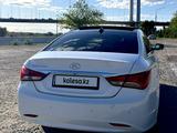 Hyundai Sonata 2013 годаүшін6 300 000 тг. в Семей – фото 4
