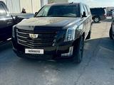 Cadillac Escalade 2019 годаүшін28 500 050 тг. в Актау – фото 2