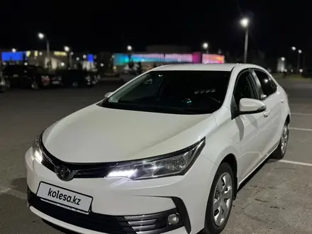 Toyota Corolla 2018 года за 9 300 000 тг. в Алматы – фото 4