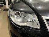 Стекла Фары Volkswagen Touareg/Туарэг за 20 000 тг. в Астана – фото 3
