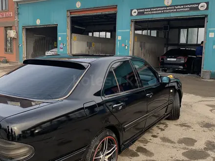 Mercedes-Benz E 280 1997 года за 2 300 000 тг. в Алматы – фото 6