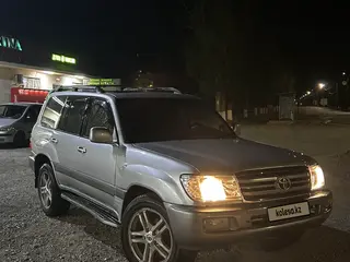Toyota Land Cruiser, 2001