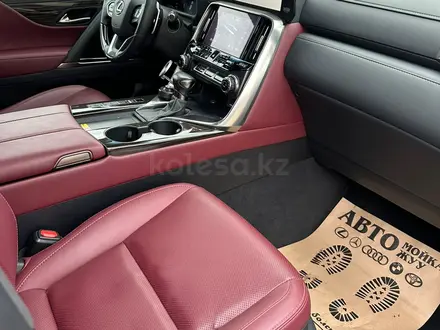 Lexus LX 600 2025 года за 79 999 990 тг. в Астана – фото 13