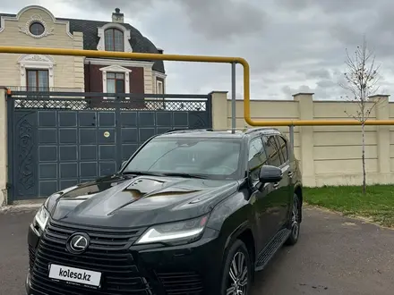Lexus LX 600 2025 года за 79 999 990 тг. в Астана