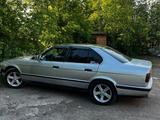 BMW 525 1990 года за 1 400 000 тг. в Риддер – фото 3