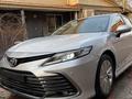 Toyota Camry 2023 года за 18 000 000 тг. в Алматы – фото 15