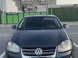 Volkswagen Jetta 2007 года за 3 000 000 тг. в Семей