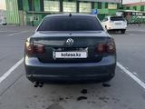 Volkswagen Jetta 2007 года за 3 000 000 тг. в Семей – фото 4