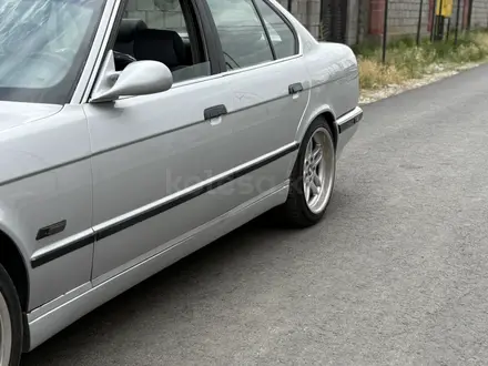 BMW 525 1995 года за 2 050 000 тг. в Шымкент – фото 28