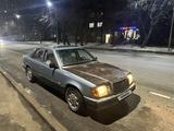 Mercedes-Benz E 230 1986 годаfor835 888 тг. в Алматы