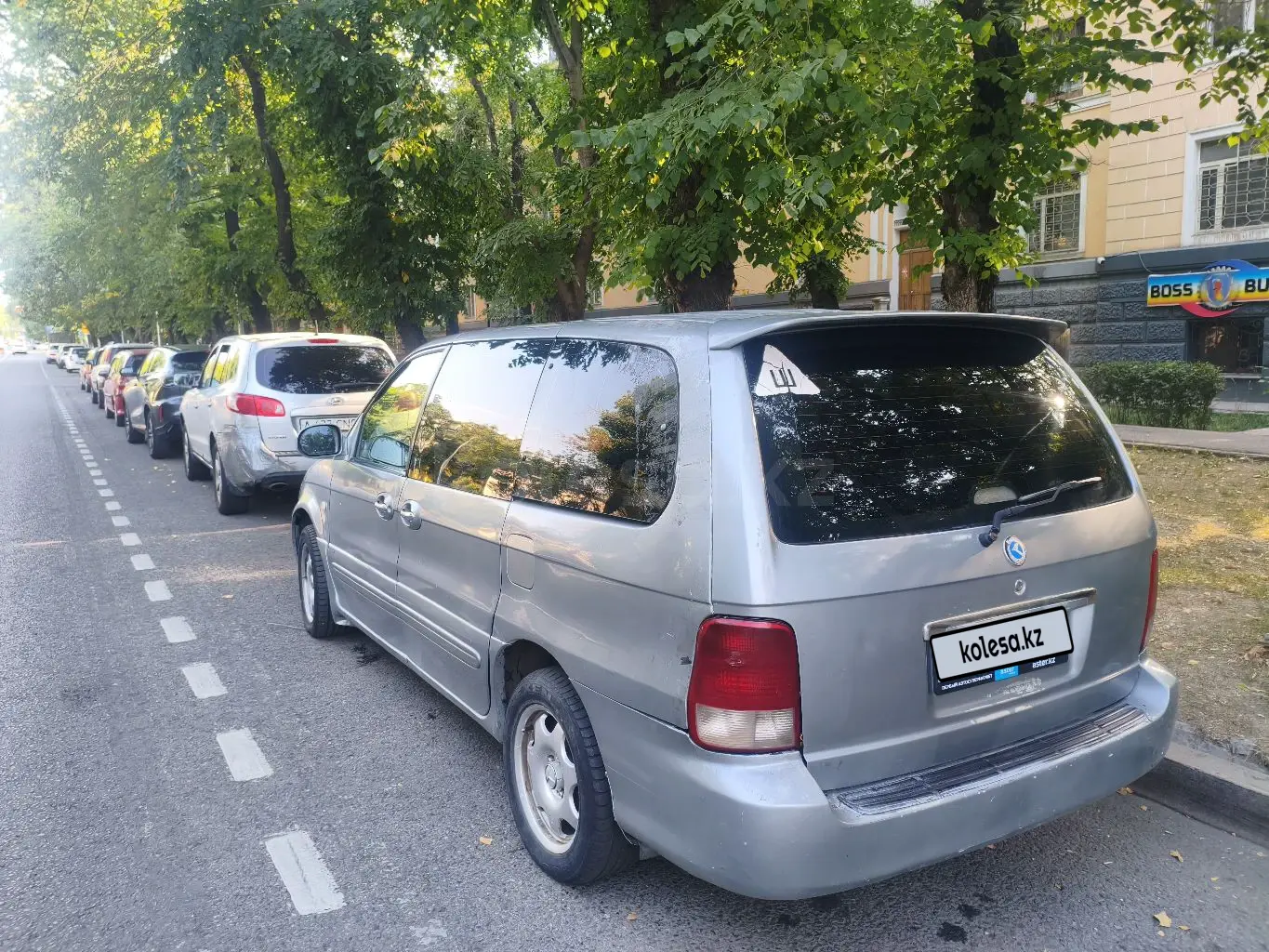 Kia Carnival, 2005