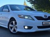 Toyota Camry 2011 года за 5 000 000 тг. в Актобе – фото 4