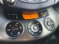 Toyota RAV4 2012 года за 6 590 000 тг. в Астана – фото 23