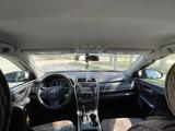Toyota Camry 2015 года за 9 500 000 тг. в Семей – фото 3