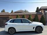 BMW X5 2025 года за 57 500 000 тг. в Алматы – фото 2