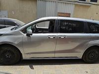 Toyota Sienna 2021 годаfor16 000 000 тг. в Атырау