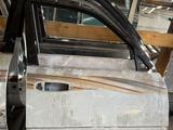 Дверь передняя и задняя Toyota Lexus за 10 000 тг. в Алматы – фото 4