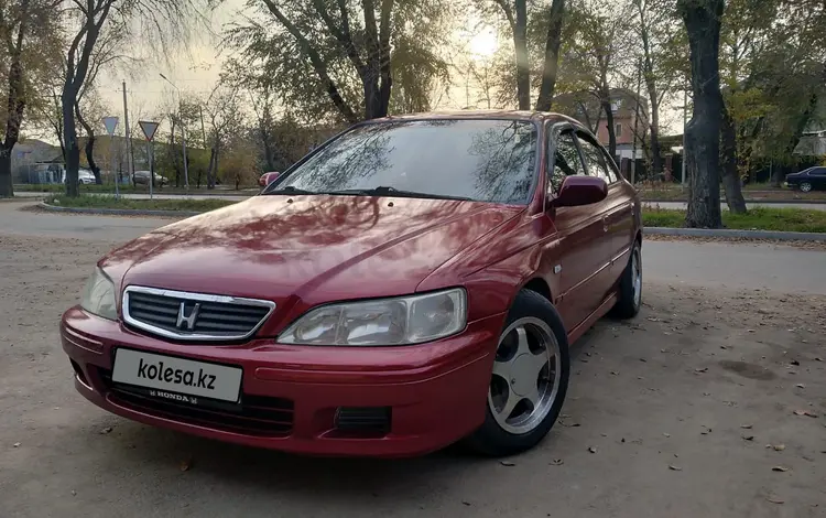 Honda Accord 2001 годаүшін2 700 000 тг. в Алматы