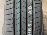 Летняя легковая шина Kumho Solus HS51 215/55R17 за 40 000 тг. в Алматы – фото 4