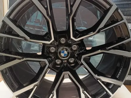 Разноширокие диски на BMW R21 5 112 BP за 700 000 тг. в Алматы