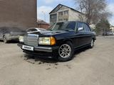 Mercedes-Benz E 280 1981 года за 2 500 000 тг. в Астана