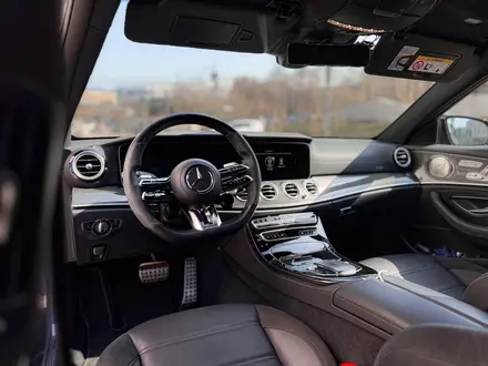 Mercedes-Benz E 53 AMG 2022 года за 39 000 000 тг. в Алматы – фото 11